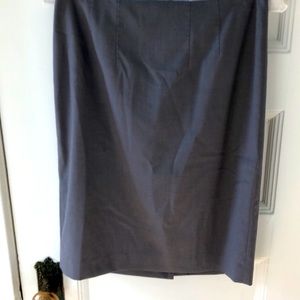 Halogen Pencil Skirt solid grey size 2P